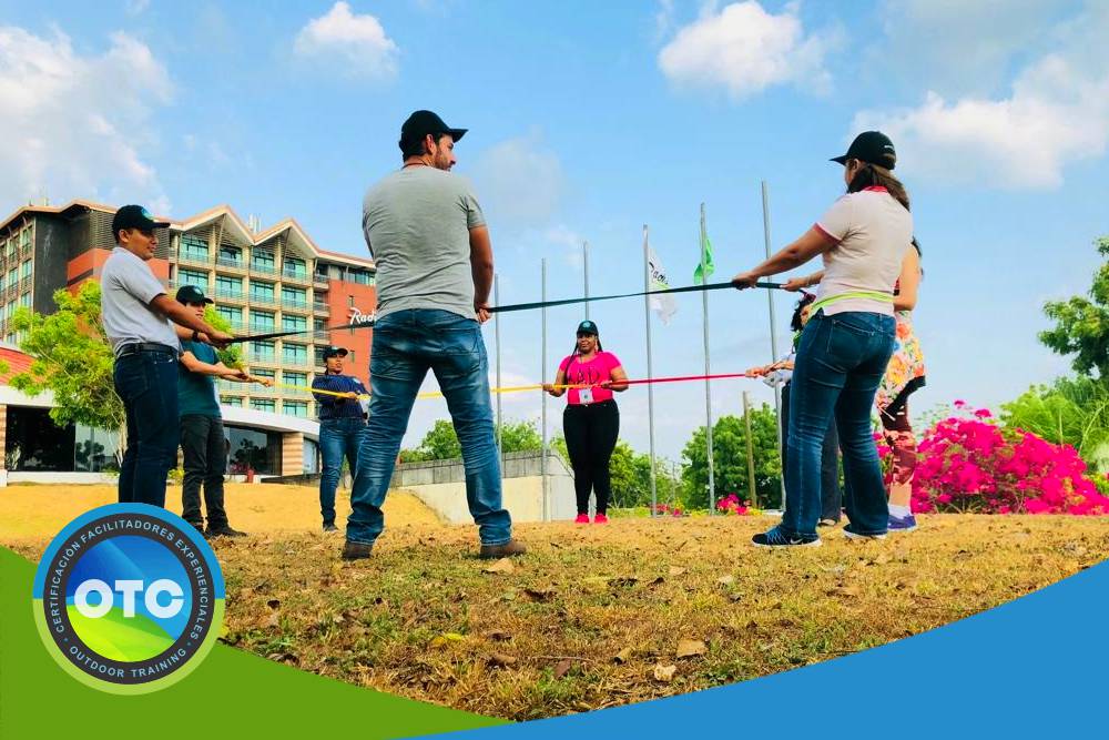 Outdoor Training Colombia, certificación profesional de facilitadores OTC en Aprendizaje Experiencial.
